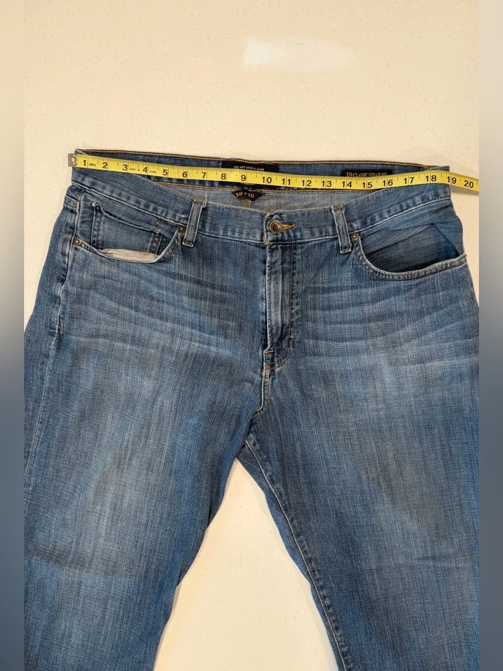 Lucky Brand 329 Classic Straight Jeans Mens 38x30 Blue Medium Wash Stretch Denim